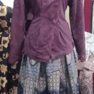 Set Janggan Burgundy